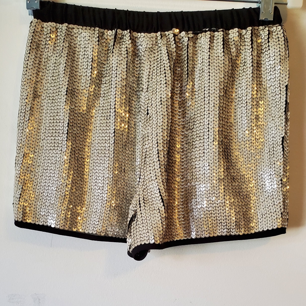 H&M Sequence Shorts - Picture 2 of 2